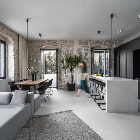 Apartman Architect's Seafront Flat *