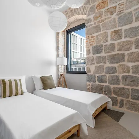 Apartament Architect's Seafront Flat *